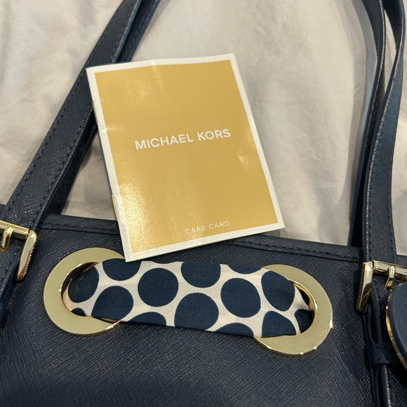 Michael Kors navy leather tote with polka dot scarf - Picture 3 of 9